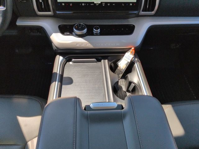 2025 Ford Expedition Active 4WD DP