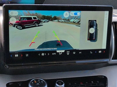 2025 Ford Expedition Active 4WD DP