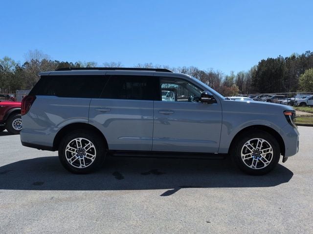 2025 Ford Expedition Active 4WD DP