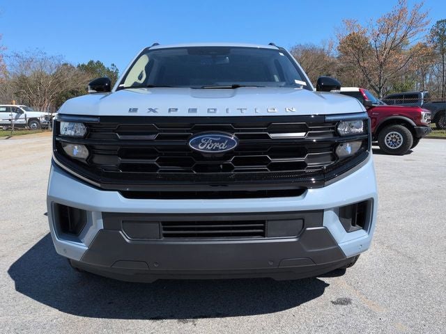 2025 Ford Expedition Active 4WD DP