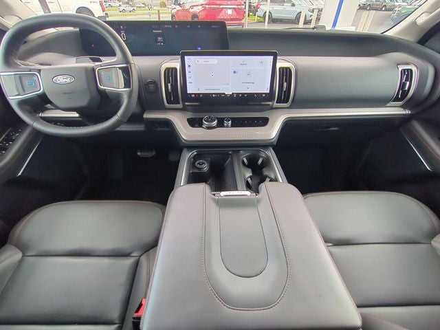 2025 Ford Expedition Active 4WD
