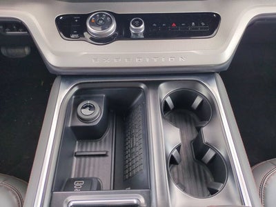 2025 Ford Expedition Active 4WD