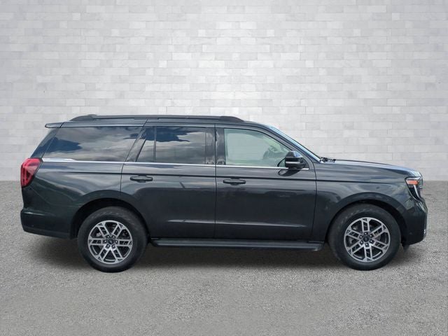 2025 Ford Expedition Active 4WD