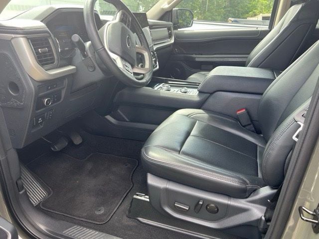 2024 Ford Expedition XLT 4WD