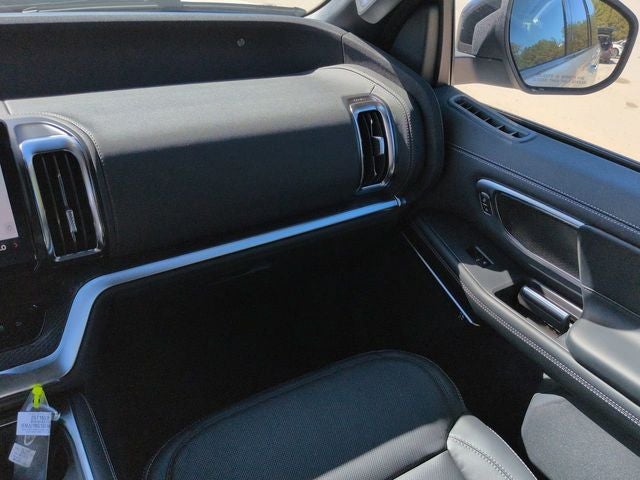 2025 Ford Expedition Platinum Stealth