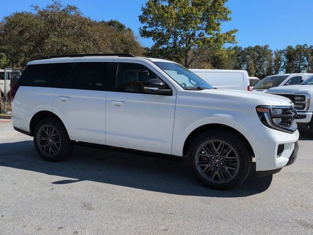 2025 Ford Expedition Platinum Stealth