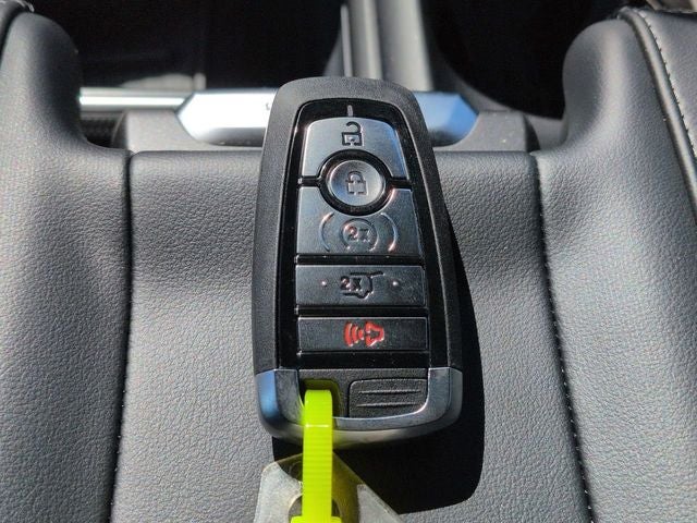 2025 Ford Expedition Platinum Stealth