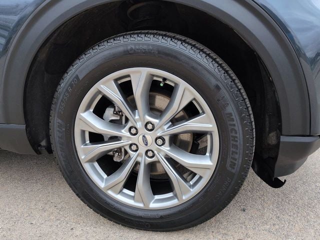 2023 Ford Explorer XLT 4WD