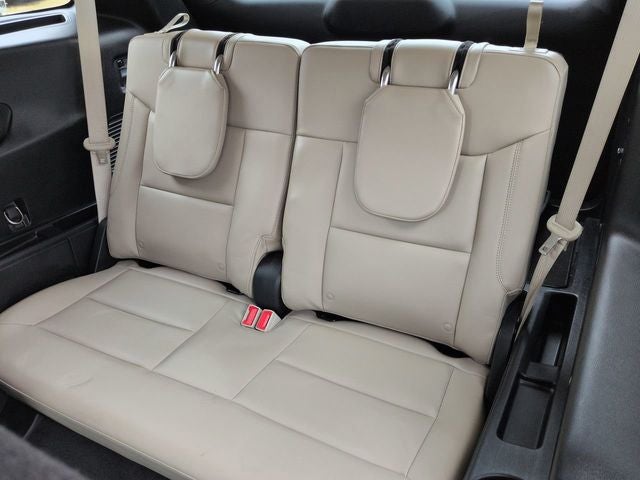 2023 Ford Explorer XLT 4WD