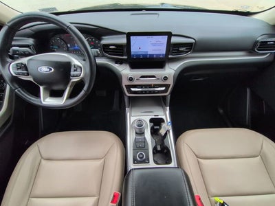 2023 Ford Explorer XLT 4WD