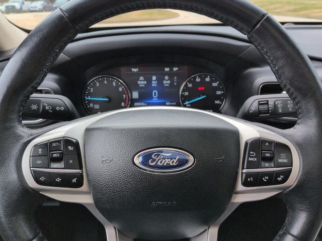 2023 Ford Explorer XLT 4WD