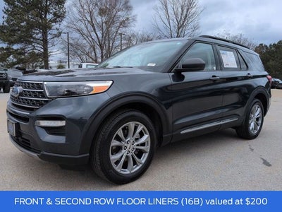 2023 Ford Explorer XLT 4WD