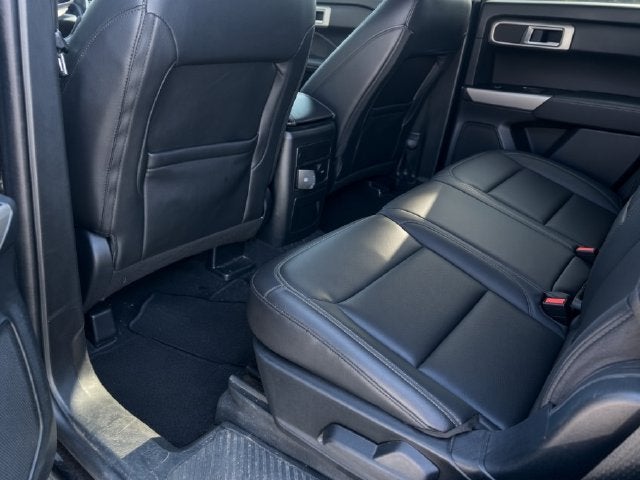 2023 Ford Explorer XLT 4WD