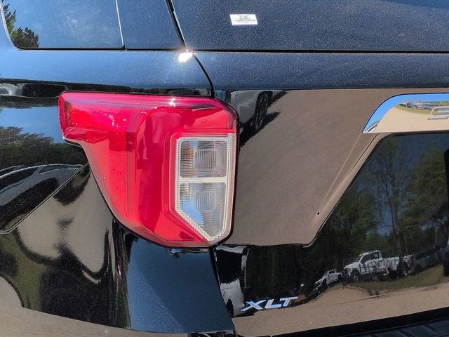 2023 Ford Explorer XLT 4WD