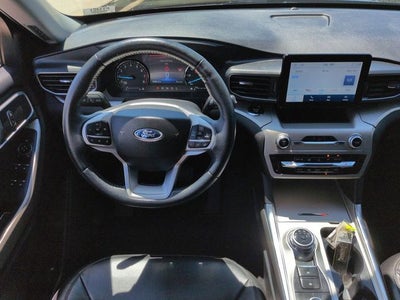 2023 Ford Explorer XLT 4WD