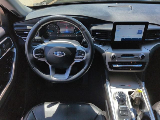 2023 Ford Explorer XLT 4WD