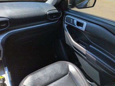 2023 Ford Explorer XLT 4WD