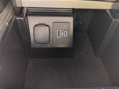 2023 Ford Explorer XLT 4WD