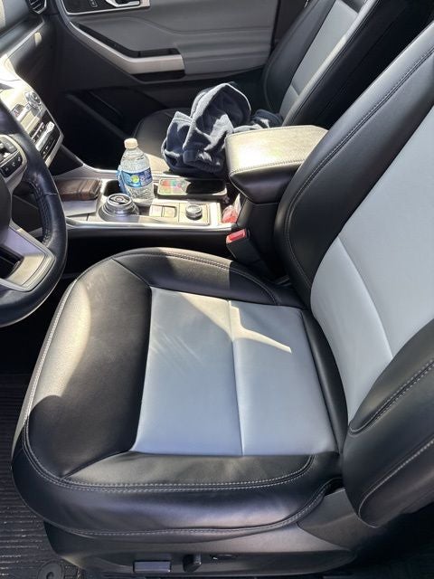 2022 Ford Explorer XLT 4WD