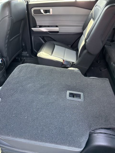 2022 Ford Explorer XLT 4WD