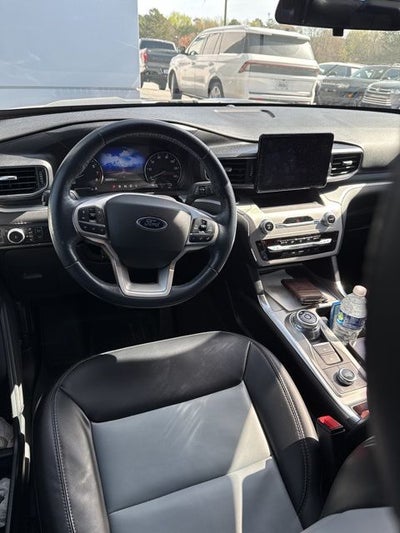 2022 Ford Explorer XLT 4WD