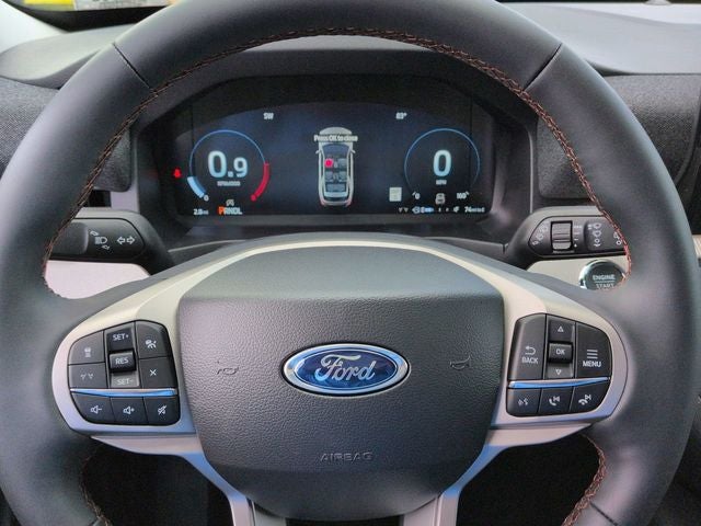 2025 Ford Explorer Active cc