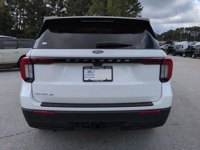 2025 Ford Explorer Active cc