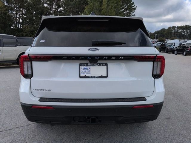 2025 Ford Explorer Active cc