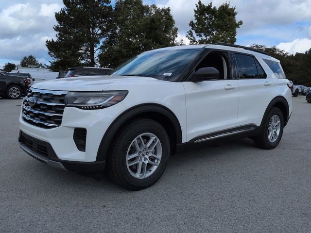 2025 Ford Explorer Active cc