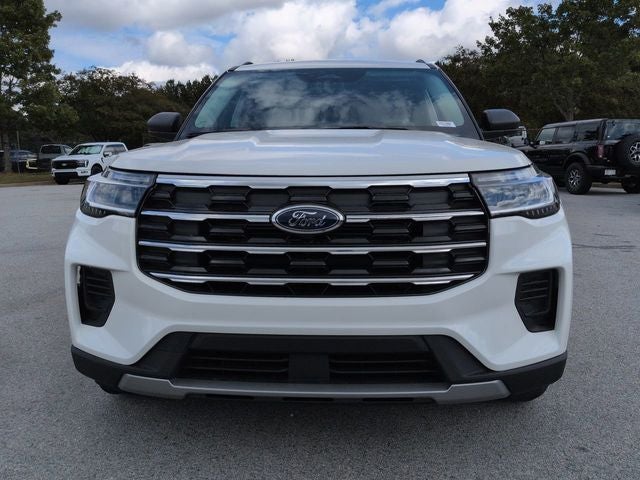 2025 Ford Explorer Active cc