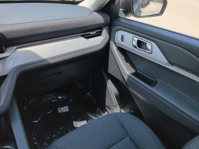 2026 Ford Explorer Active CC
