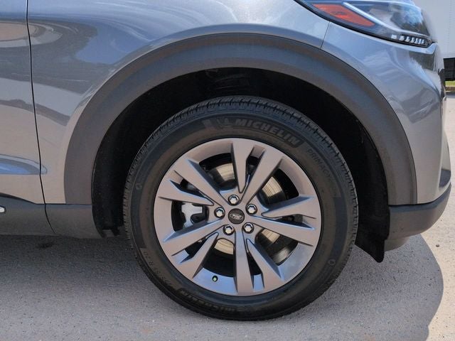 2025 Ford Explorer Active 4WD