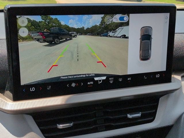 2025 Ford Explorer Active 4WD