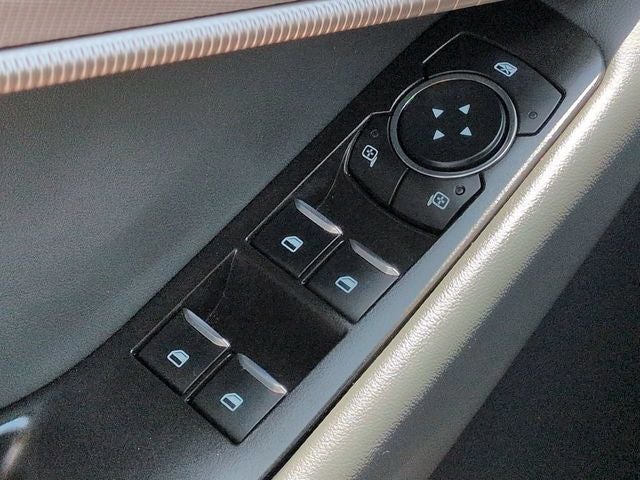 2025 Ford Explorer Active 4WD
