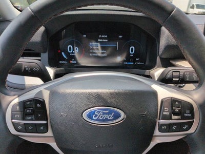 2025 Ford Explorer Active 4WD