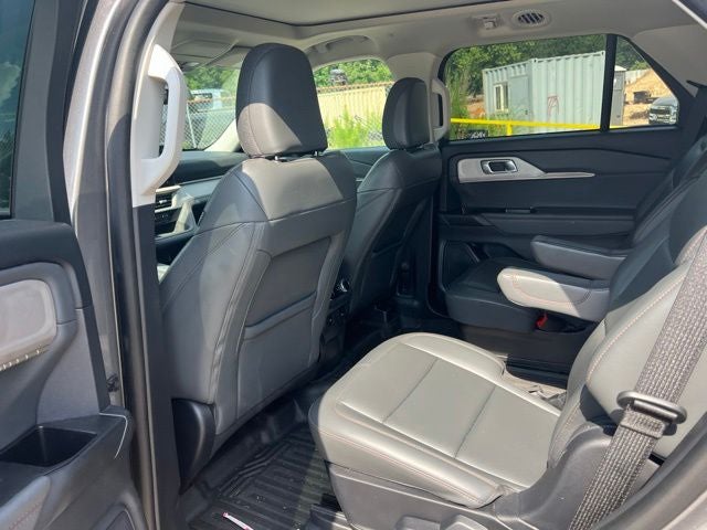 2025 Ford Explorer Active 4WD