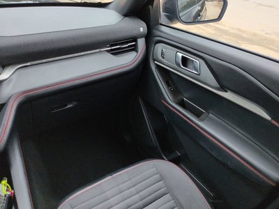 2025 Ford Explorer ST-Line 4WD