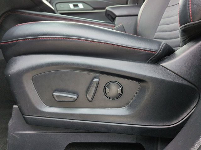 2025 Ford Explorer ST-Line 4WD