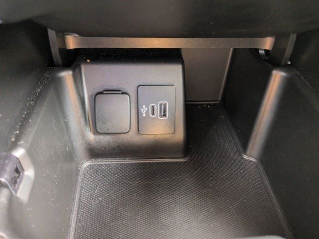 2025 Ford Explorer ST-Line 4WD