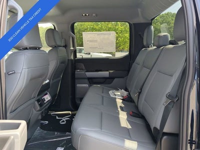 2025 Ford F-150 Lightning Flash