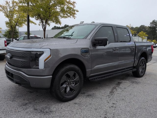 2025 Ford F-150 Lightning Flash