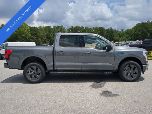 2025 Ford F-150 Lightning Flash