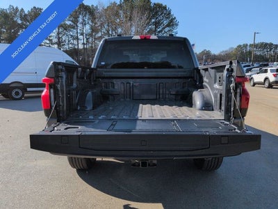 2025 Ford F-150 Lightning Flash