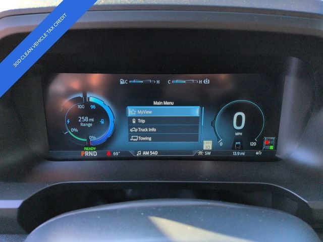 2025 Ford F-150 Lightning Flash