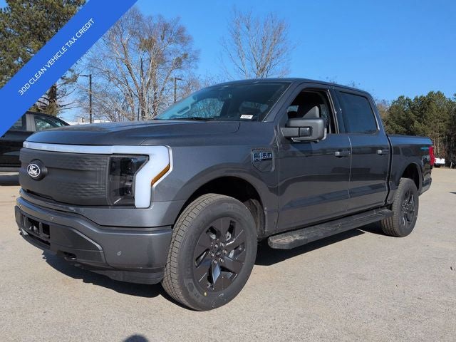 2025 Ford F-150 Lightning Flash