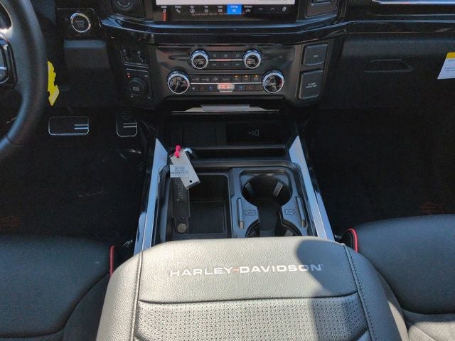 2024 Ford F-250SD Lariat 4WD Harley