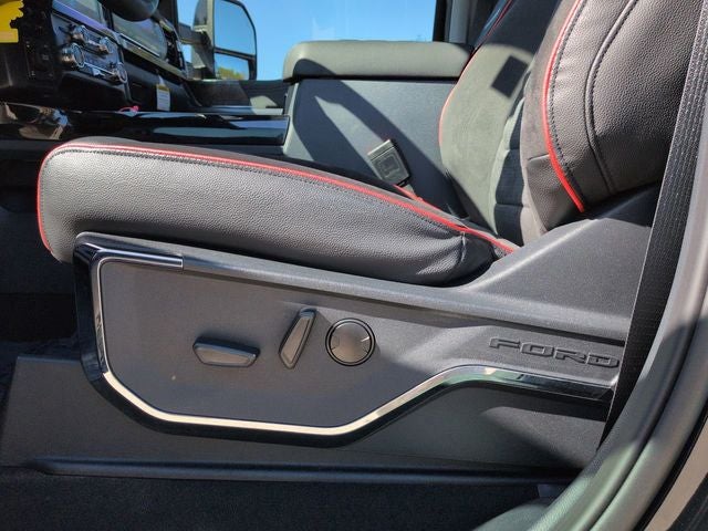 2024 Ford F-250SD Lariat 4WD Harley