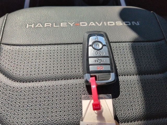 2024 Ford F-250SD Lariat 4WD Harley