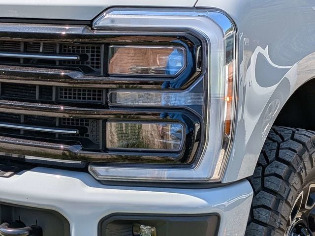 2025 Ford F-250SD Platinum 4WD FX4