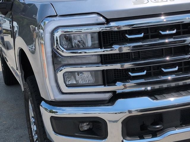 2027 Ford F-250SD XLT